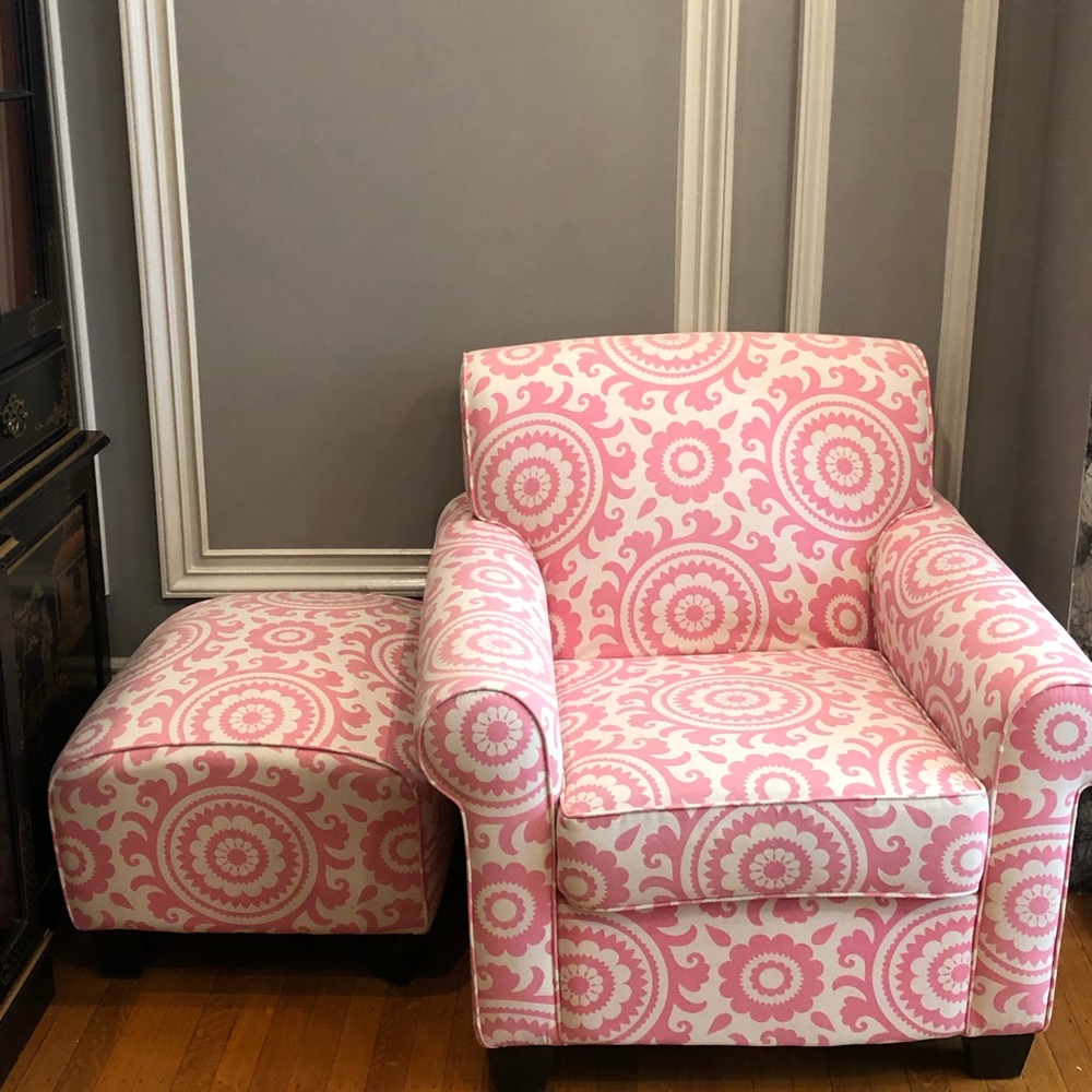 Pink armchair and ottoman